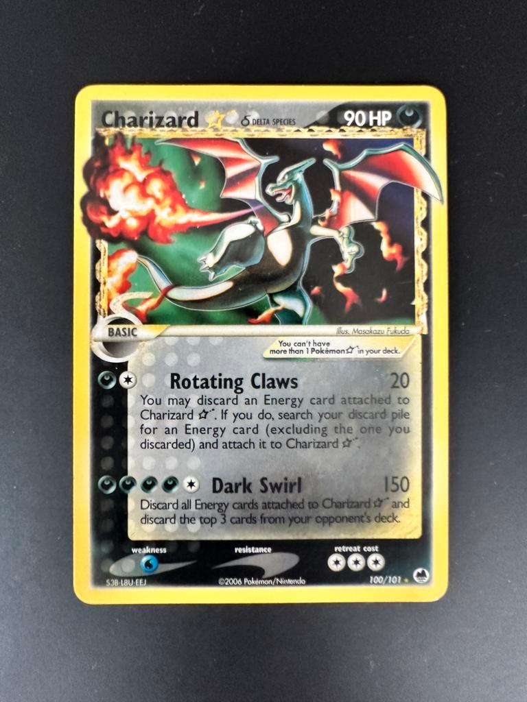 Charizard Star (Delta Species) from Dragon Frontiers - €1825.00